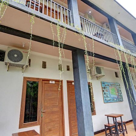 Hotel Wisma Ck Kebumen Exteriör bild