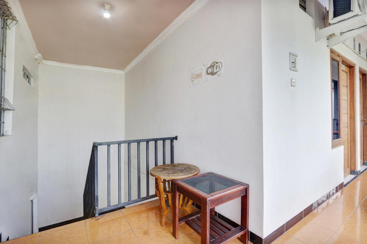 Hotel Wisma Ck Kebumen Exteriör bild